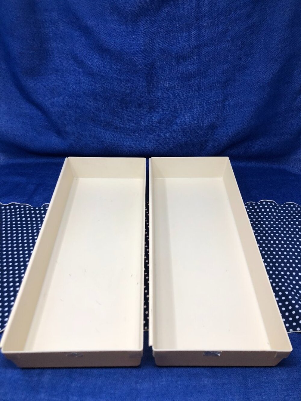 Vintage Rubbermaid Beige Drawer Organizer Trays (Set of 2)